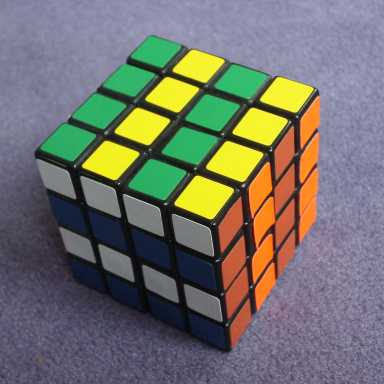 Rubik's 4x4x4 cube